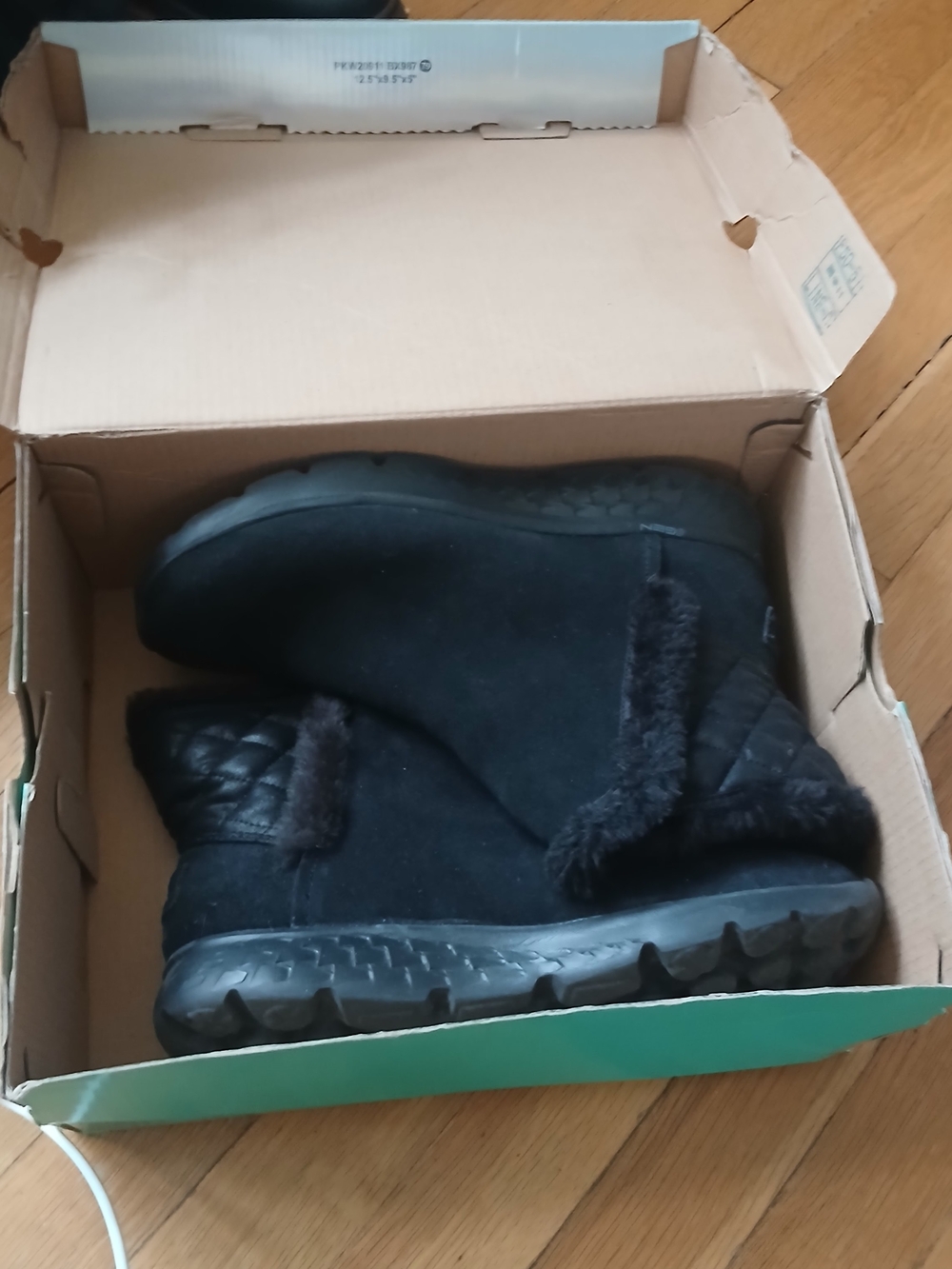 Skechers Black Faux-Fur Quilted Winter Ankle Boots